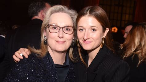 meryl streep s daughter grace s divorce is finalized from tay strathairn closer weekly