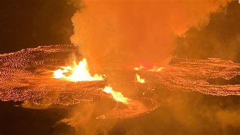 Mira La Impresionante Erupción Del Cráter Del Volcán Kilauea En Hawái