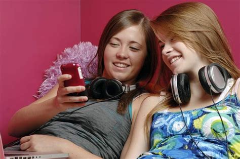 The Truth About Teen Sexting Live Science