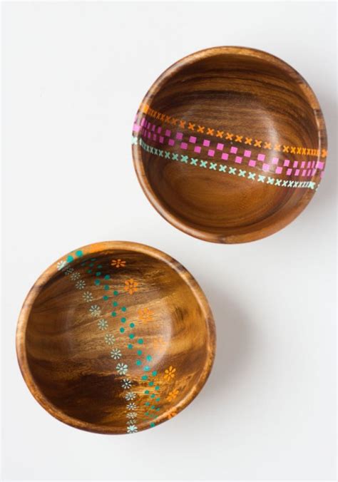 Cheerful Spring Inspired Diy Stenciled Wood Bowls Shelterness