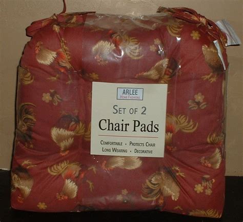 Save up to 70% off on dining chair pads & patio cushions in the barnett home decor clearance department. 4PC ROOSTER CHAIR PADS~CHICKEN CUSHIONS SET~COUNTRY FARM~KITCHEN DECOR (With images) | Country ...