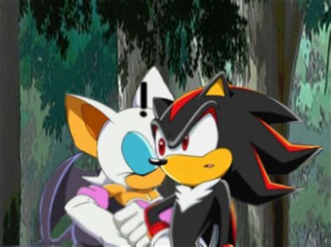 Shadow And Rouge Wiki Sonic The Hedgehog Amino