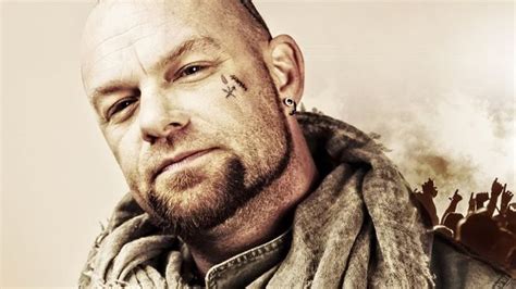 She debuted in 2014 with the release of the collaboration single. FIVE FINGER DEATH PUNCH Frontman IVAN MOODY's Guitar Zero ...