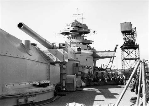 Schlachtschiff „bismarck 1939 With Images Battleship Bismarck