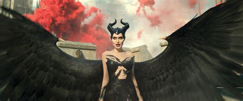 Film Review Maleficent Mistress Of Evil Is A Fairy Fail Metro Weekly