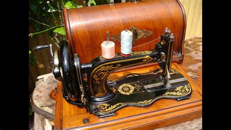 We did not find results for: Old Vintage Antique Hand Crank Singer Sewing Machine Model ...