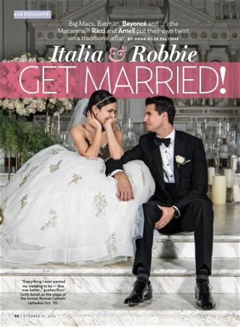 Robbie Italia S Wedding Photos Robbie Amell Italia Ricci Photo Fanpop