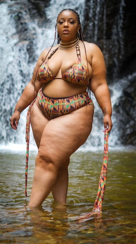 These Plus Size Babes Prove That Every Body Is Swimsuit Worthy