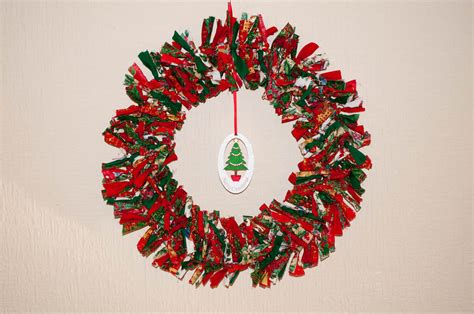 Norfolk Treasures Christmas Rag Wreaths