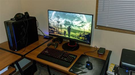 After Years Of Managing On A Battletop I Finally Have A Battlestation