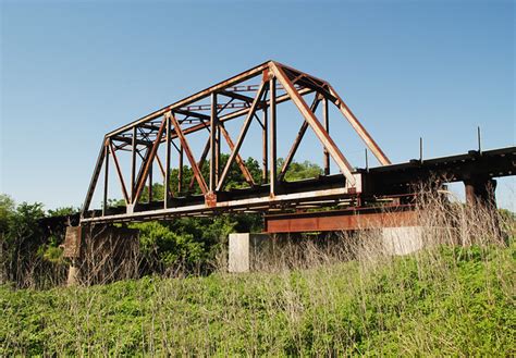 Through Truss Railroad Bridge Over Trinity River East Of S Central