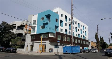 Small Residential Retail Development Nears Completion On Sawtelle
