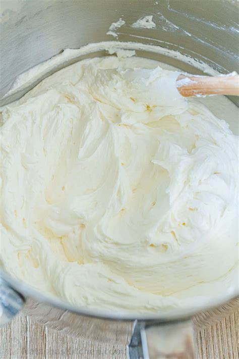 vanilla buttercream frosting recipe video