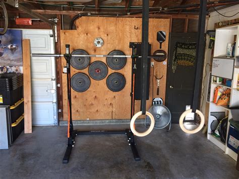 Power rack built with lumber: First home gym with DIY wall weight rack : homegym