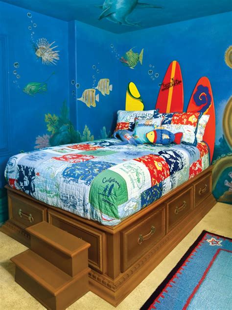 Maybe you would like to learn more about one of these? 8 Ideas for Kids' Bedroom Themes | HGTV