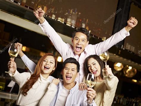 Friends Having Good Time In Pub — Stock Photo © Imtmphoto 47310755