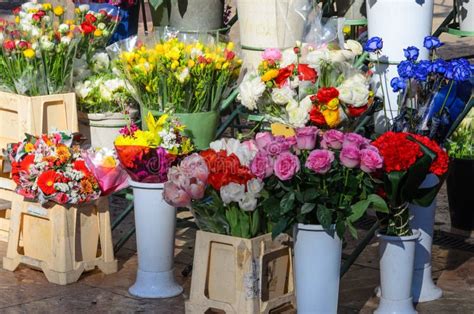 Outdoor Flower Market Stock Photo Image Of Shop Bouquet 56498264
