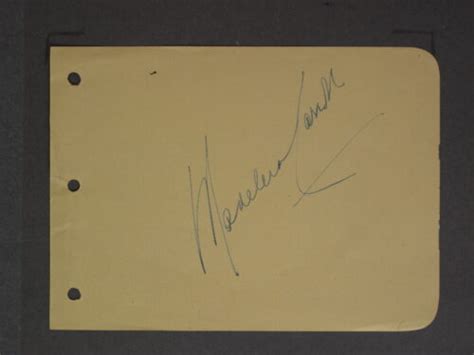 Madaleine Carroll Autograph 1930s Signed Autograph Book Page For Sale