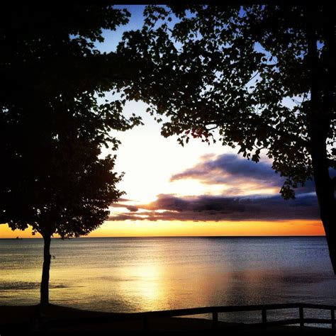 Sunset on Lake Ontario | Lake ontario, Sunset, Lake