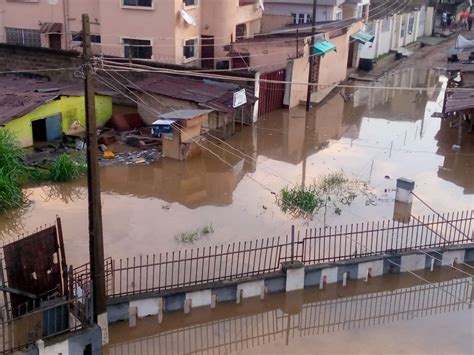 Updated Residents Flee As Flood Sacks Communities In Ibadan Radio