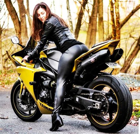 Moped Motos Vespa Motard Sexy Chicks On Bikes Xjr Motorbike Girl Lady Riders Hot Bikes