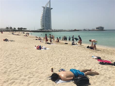 Plaże w Dubaju Jumeirah przy Burj Al Arab i JBR Dubai Marina Blog