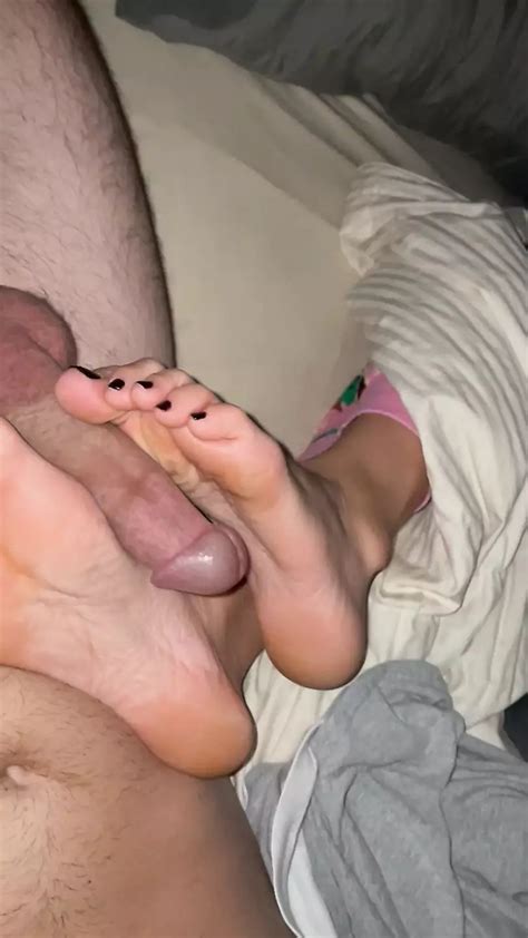 Soft Stinky Soles Are Too Much For Him Xhamster