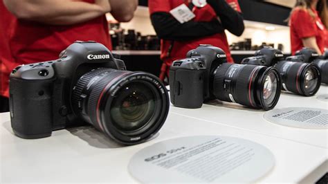 Canon Eos R5 Will Make Its Public Debut At The Photography Show In