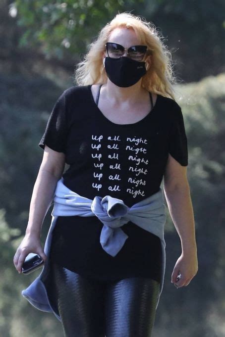 Rebel Wilson Goes On A Hike In Los Angeles Famousfix