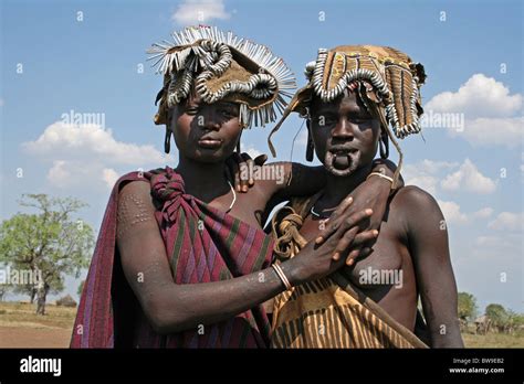 Mursi Tribe Women Omo Valley Ethiopia Stock Photo Alamy