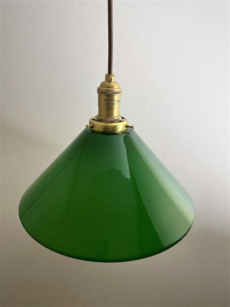 Beautiful Vintage Emerald Green Glass Shade With Interior Etsy