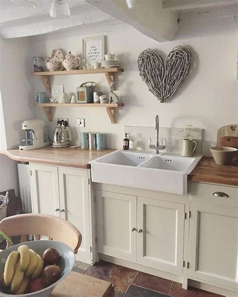 44 Stunning Small Cottage Kitchens Decorating Ideas Decorewarding