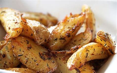 French fries, mashed potatoes potatoe soup potatoe chips (crisps) baked potatoes. Spicy Oven Baked Potatoes Recipe - How to Bake Potatoes in ...