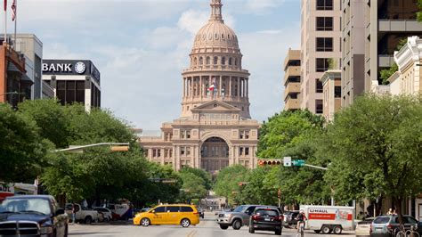 Downtown Austin Austin Vacation Rentals House Rentals And More Vrbo