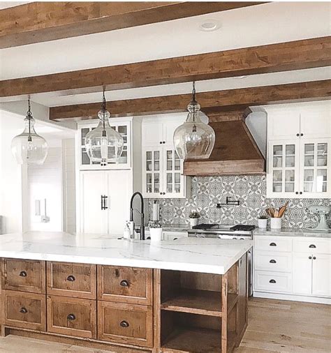 Farmhouse White Kitchen Cabinets The Perfect Addition To Your Home Decoomo