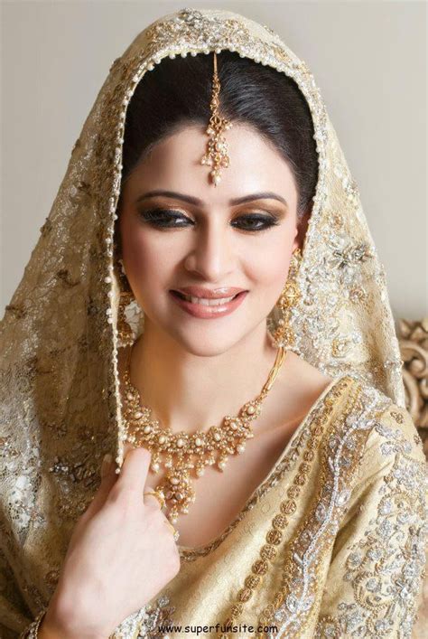 Most Beautiful Bridal Jewelry Colors In Pakistan Stylepk