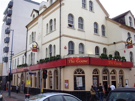 Goose Walthamstow E17 A Chain Pub Opposite Walthamstow C Flickr