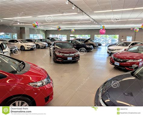 Honda Car Dealership Parking Lot Service Center Sign Editorial Photo