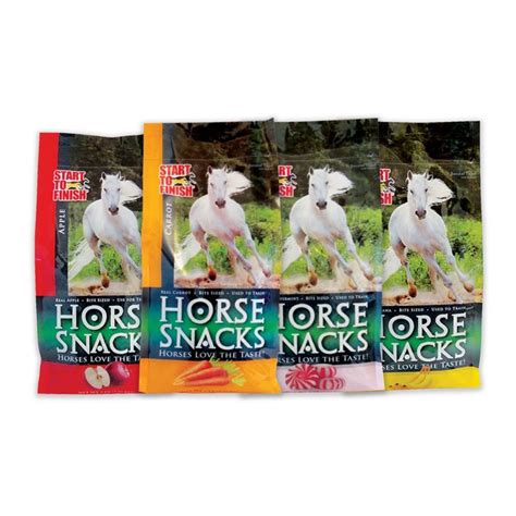 Premium Horse Treats Made With Real Ingredients Horse Treats Senior