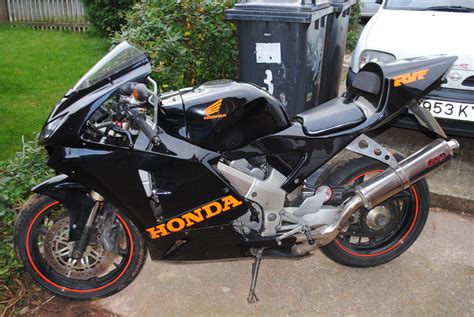Honda's rvf750 race bikes needed homologating in order for. 1998 HONDA RVF 400 VFR CBR 600 750 GSXR ZX FIREBLADE