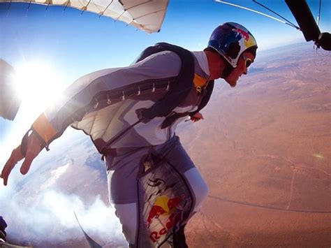 Extreme wingsuit flying | Extreme, Extreme sports, World ...