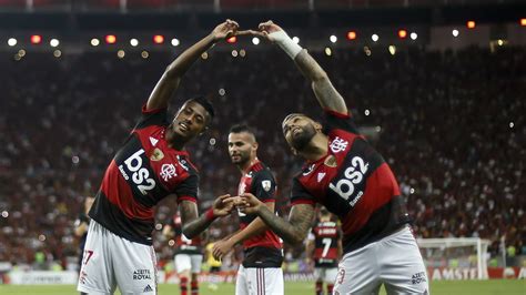 Estádio vila belmiro, em santos, sp. 5 grandes jogos das oitavas de final da Libertadores 2020