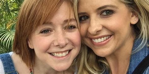 Former Buffy Stars Sarah Michelle Gellar Alyson Hannigan Reunite In