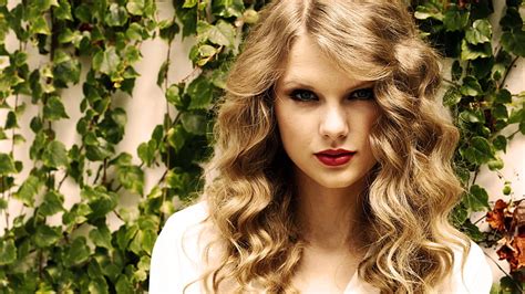 Hd Wallpaper Taylor Swift Face Portrait Blonde Red Lipstick Girls