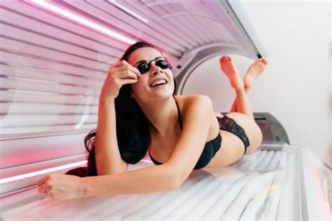 The 13 Best Indoor Tanning Lotions Of 2021 Skin Seas