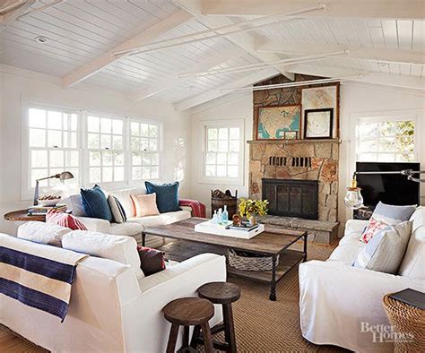 A Renovation Brings Modern Interiors To This Cozy Country Ranch Home