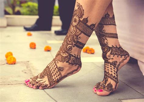 Indian Bridal Mehndi Designs For Feet On Wedding Weddingplz