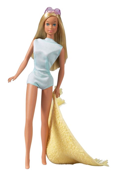 Barbie Turns 57 See How She S Evolved From 1959 To 2016 Teen Vogue