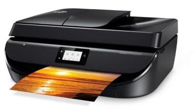 Wireless connectivity you can count on. HP DeskJet Ink Advantage 5275 (M2U76C) | HP-SHOP.SK