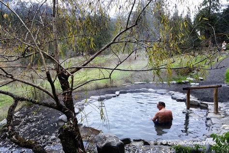breitenbush hot springs retreat center cascades oregon discovery